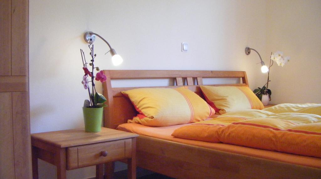 Bed and Breakfast Gastehaus Weingut Arns Reil Exterior foto